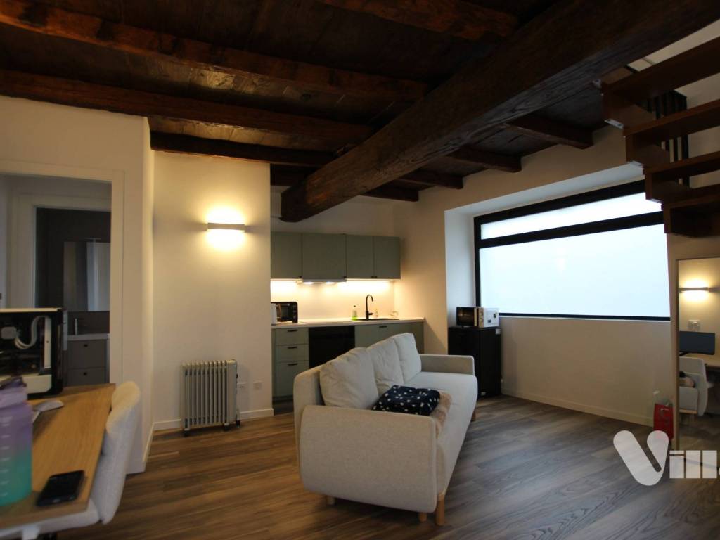 Casa indipendente a Oggiono in Via Longoni, 21 - Foto 2