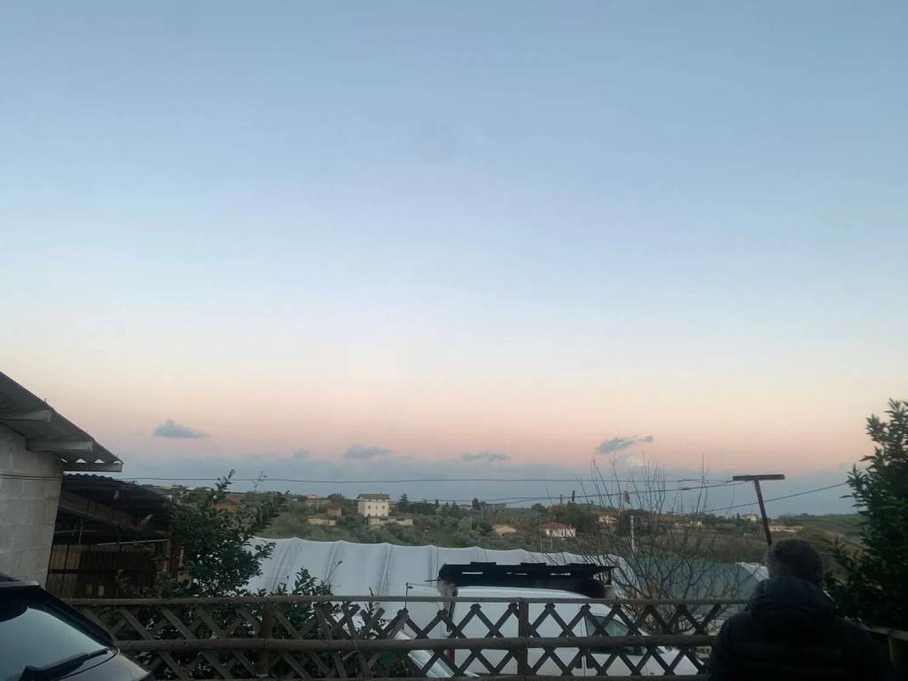 Villa a Città sant'angelo in Via Della Cona - Foto 3