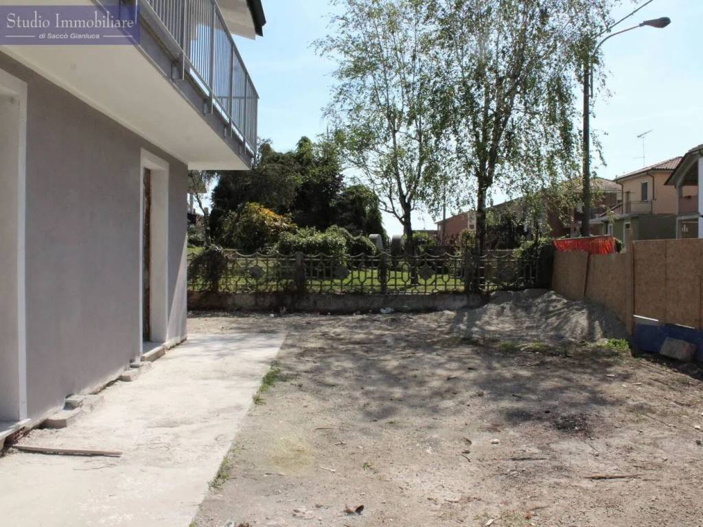 Villa a Castelletto di branduzzo in Via General Cantore - Foto 4