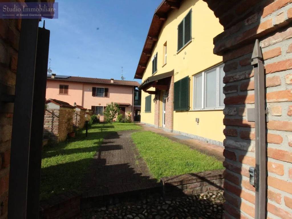 Appartamento a Bressana bottarone in Via Don Minzoni, 23 - Foto 3