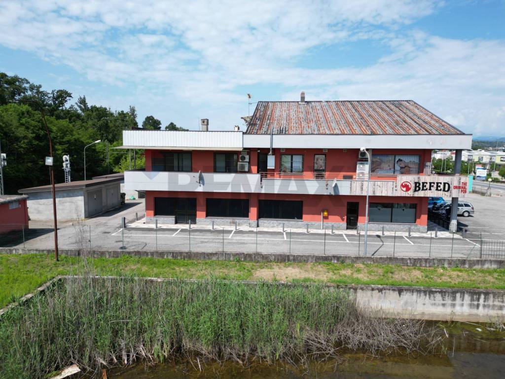 Palazzo / stabile a Castelletto sopra ticino in Via Sempione, 155 - Foto 3