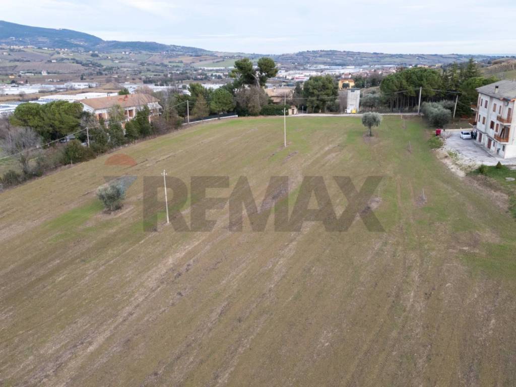 Terreno a Osimo - Foto 2