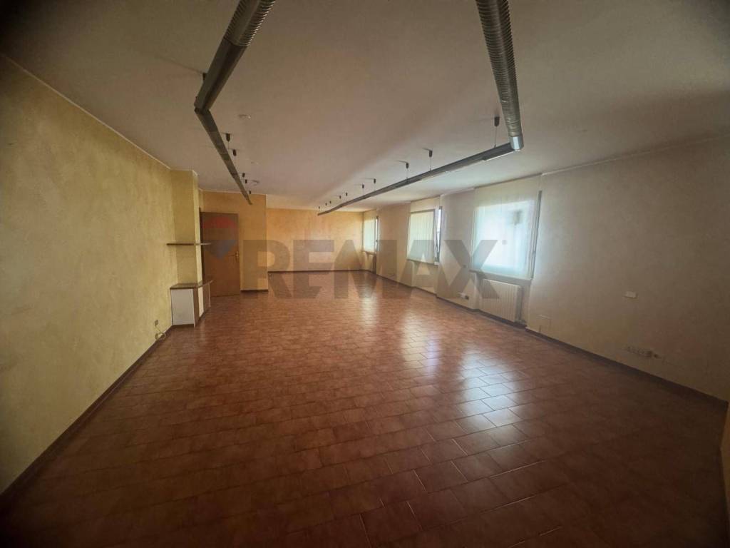 Immobile a Busto arsizio in Via Alberto Da Giussano, 15 - Foto 2