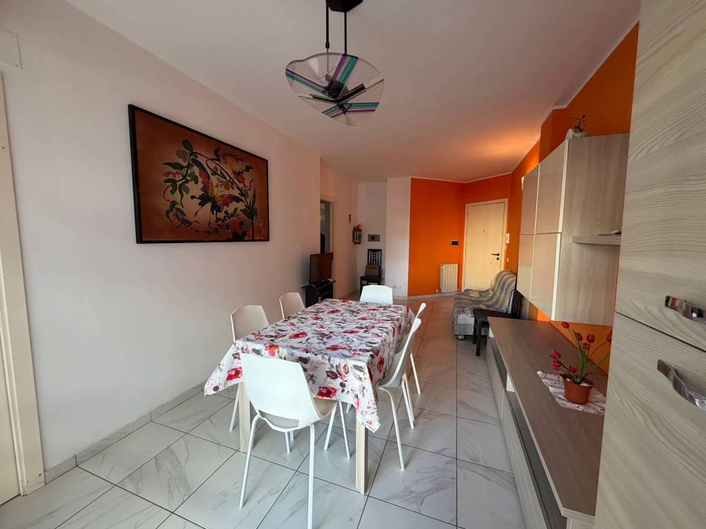 Appartamento a Alba adriatica in Via Abruzzo - Foto 4