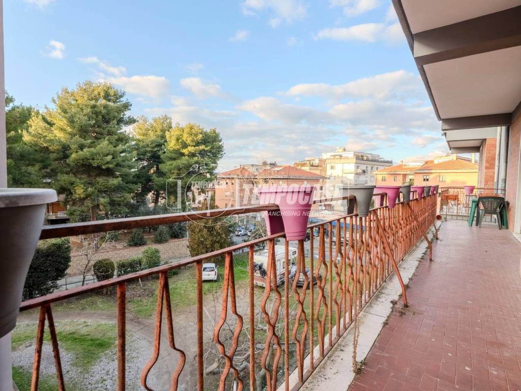 Appartamento a Viterbo in Via Fratelli Bandiera - Foto 3