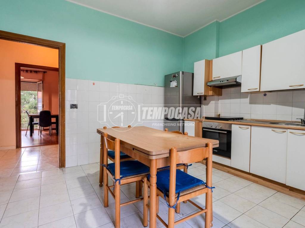 Appartamento a Viterbo in Via Fratelli Bandiera - Foto 5