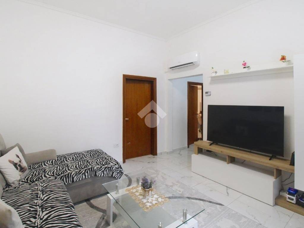 Appartamento a Livorno in Via Cestoni, 63 - Foto 2