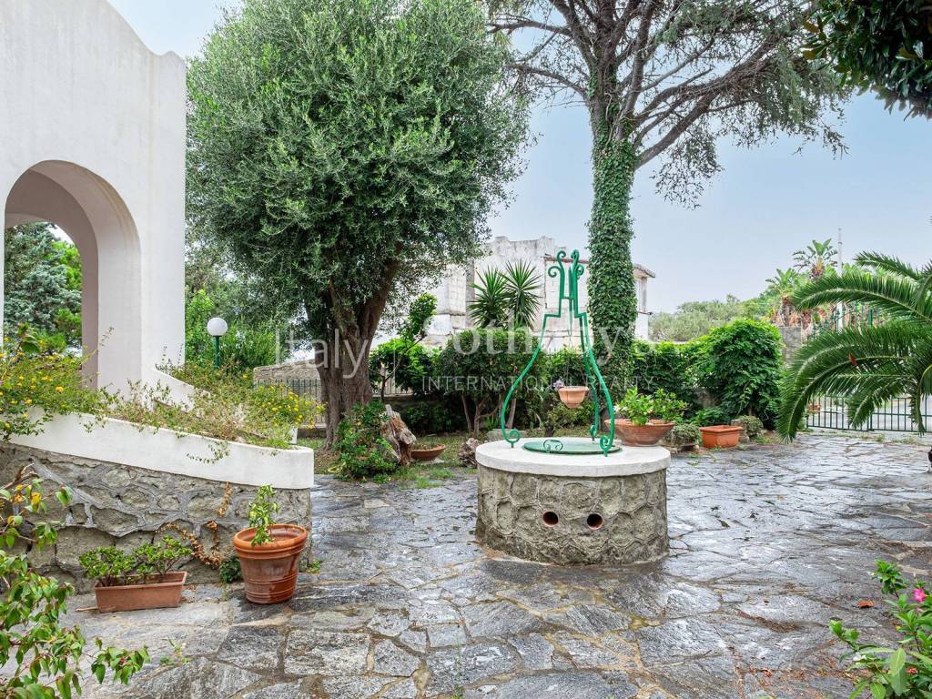 Villa a Lacco ameno in Via Borbonica - Foto 4