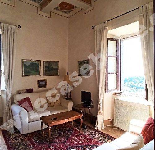 Appartamento a Viterbo in Piazza Umberto I 18 - Foto 3