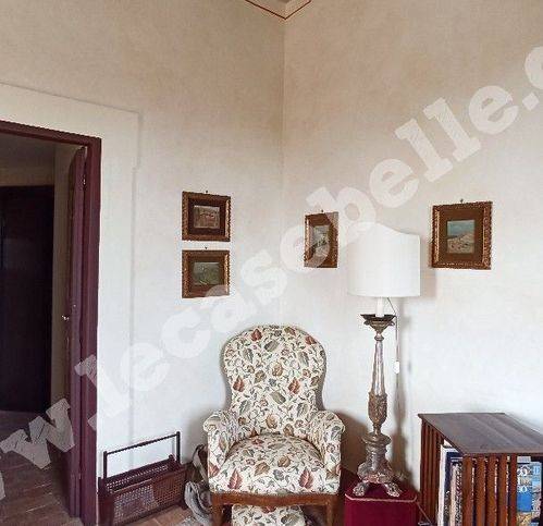 Appartamento a Viterbo in Piazza Umberto I 18 - Foto 5
