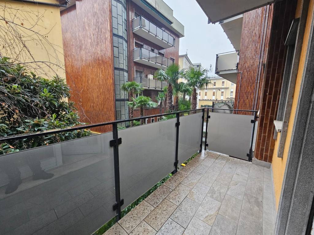 Appartamento a Como in Via Borgo Vico - Foto 3