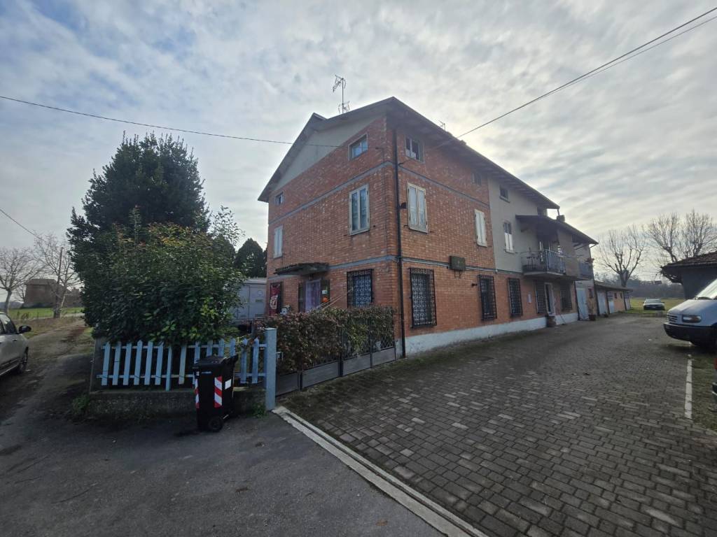 Casa indipendente a Casalgrande in Via 25 Aprile - Foto 2