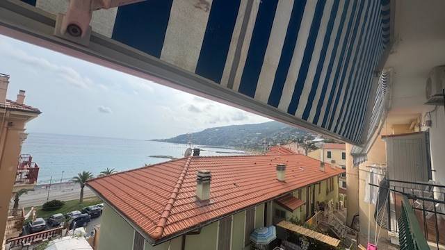 Appartamento a Ospedaletti in Via Roma, 71 - Foto 3