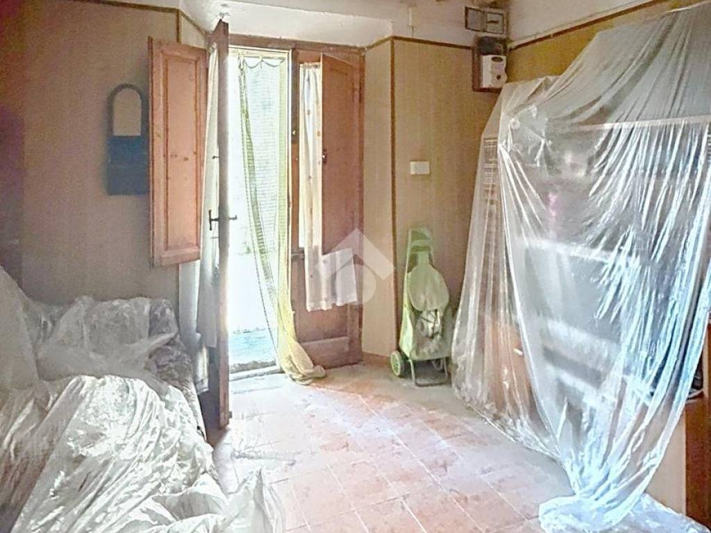 Appartamento a Cascina in via renzo giusti, 11 - Foto 2