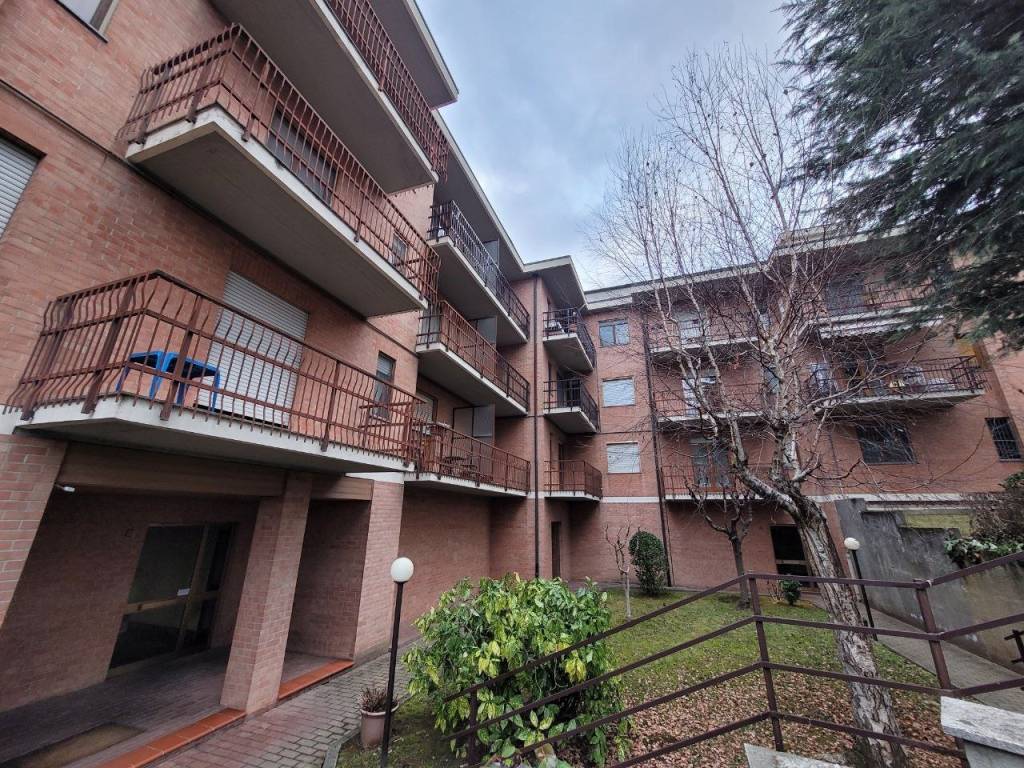 Appartamento a Vinovo in Via Giuseppe Cottolengo - Foto 3