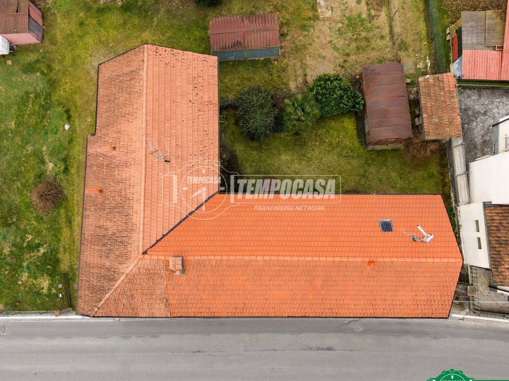 Casa indipendente a Paruzzaro in Via S. Grato 11 - Foto 2