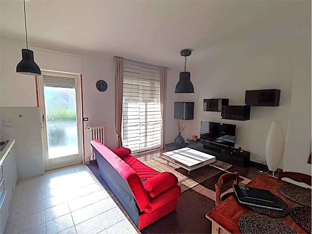 Appartamento a Pont-saint-martin in via Nazionale per Carema - Foto 3