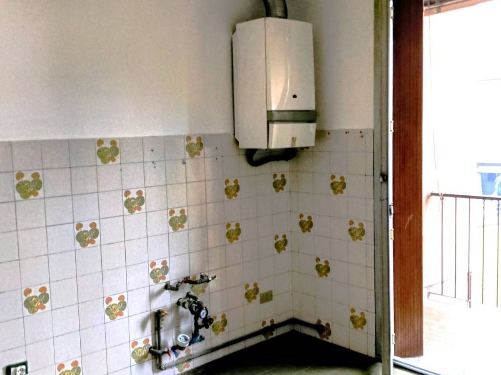 Appartamento a Besozzo in Via Enrico Fermi - Foto 5