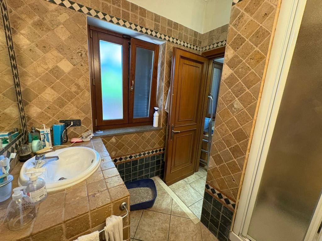 Villa a Castelnuovo di porto in Via Monte Cardeto - Foto 4
