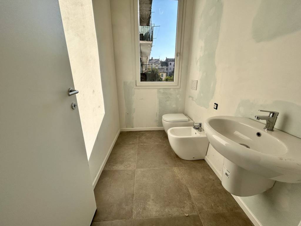 Appartamento a Vicenza in Via Nino Bixio, 7 - Foto 2