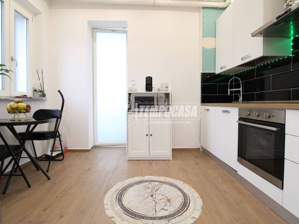 Appartamento a Reggio emilia in Via Viani - Foto 5