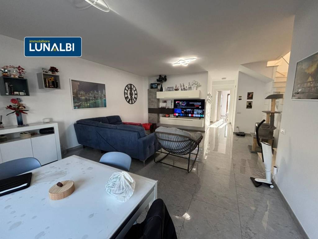 Appartamento a Matera in Via Caduti di Nassiyria, 76 - Foto 2