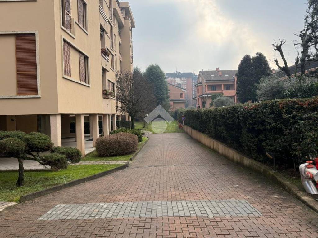 Immobile a Paderno dugnano in Via Ugo La Malfa, 28 - Foto 2