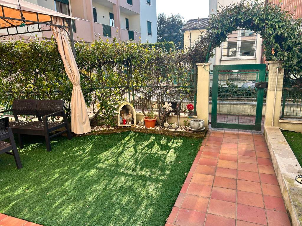 Appartamento a Schio in Via Dino Compagni - Foto 2