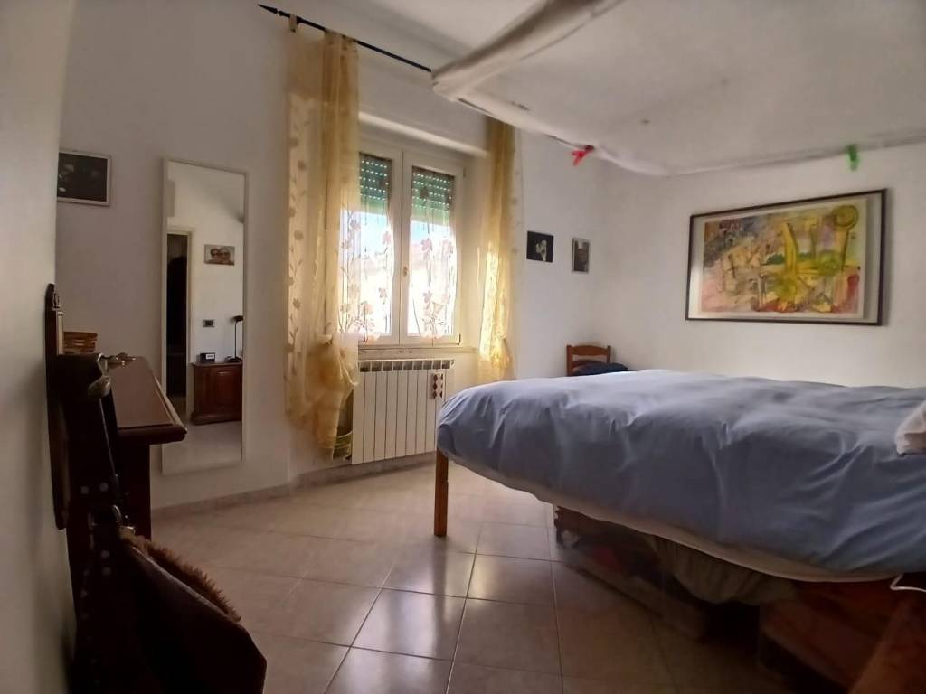 Appartamento a Campiglia marittima in Via Dante Alighieri - Foto 4