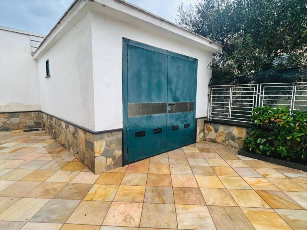 Villa a Castel volturno in Viale Michelangelo Buonarroti - Foto 5