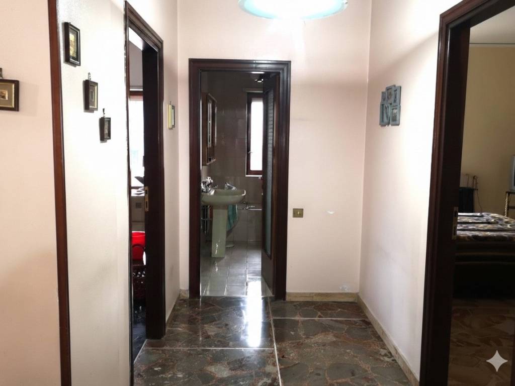 Appartamento a Afragola in Via Matteo Renato Imbriani - Foto 2