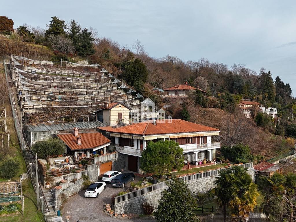 Villa a Castellamonte in Via Carlo Botta - Foto 2