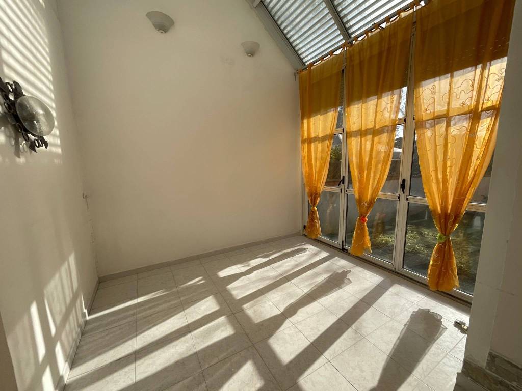 Casa indipendente a Livorno in Via Giotto - Foto 5