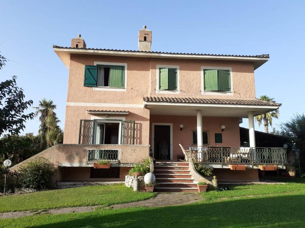 Villa a Sabaudia in Strada Provinciale Litoranea - Foto 2