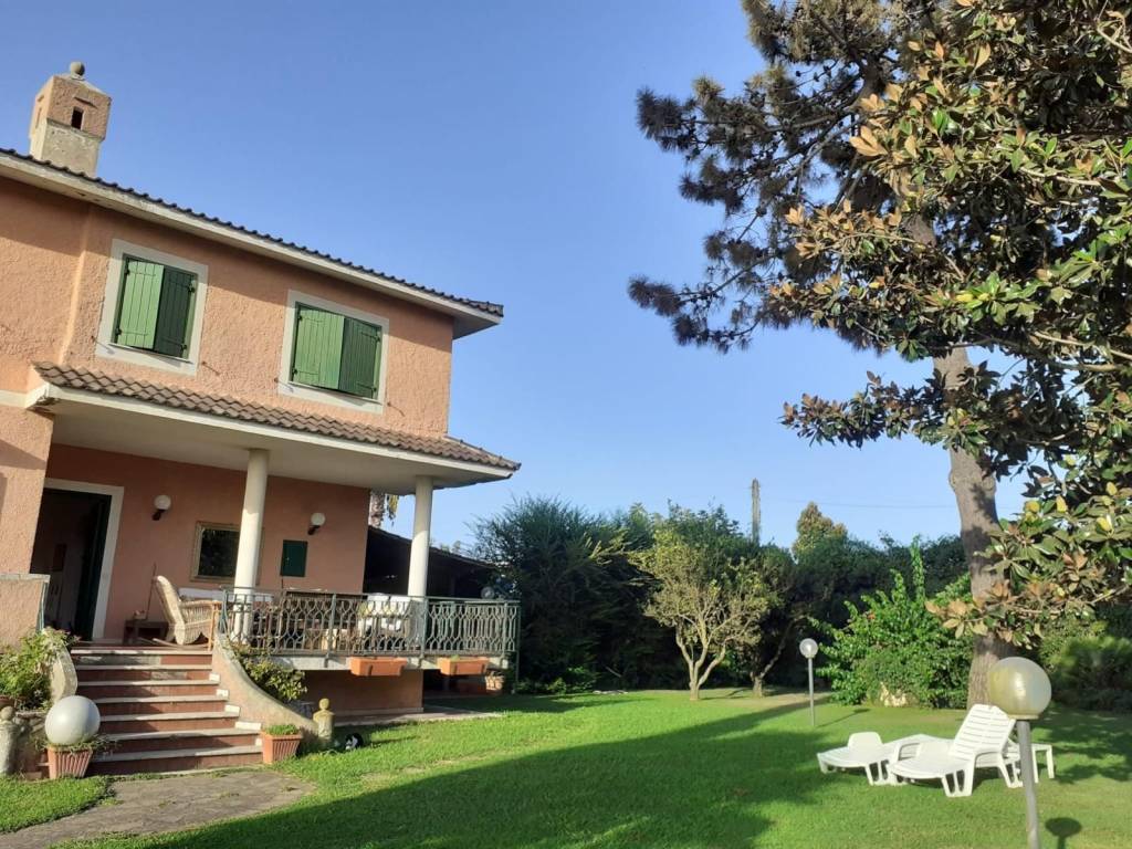 Villa a Sabaudia in Strada Provinciale Litoranea - Foto 5