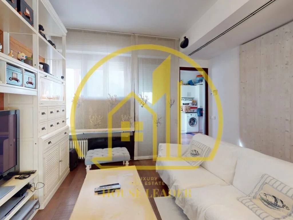 Villa a Viareggio in Via Xx Settembre - Foto 2
