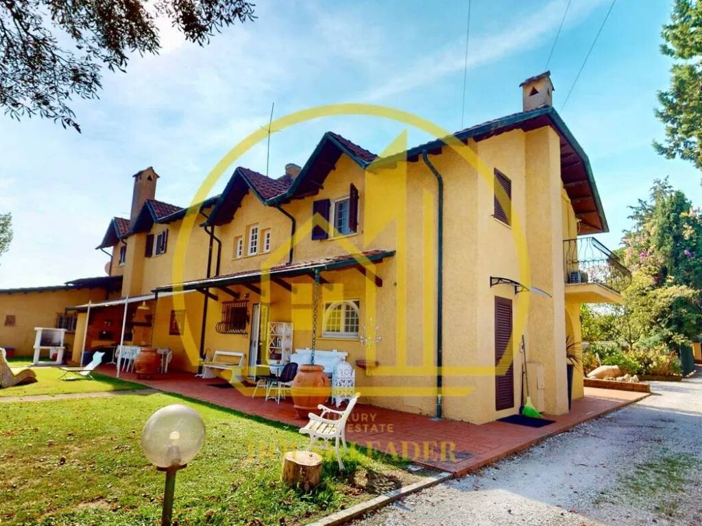 Villa a Massarosa in Via Ritomboli No Number - Foto 5