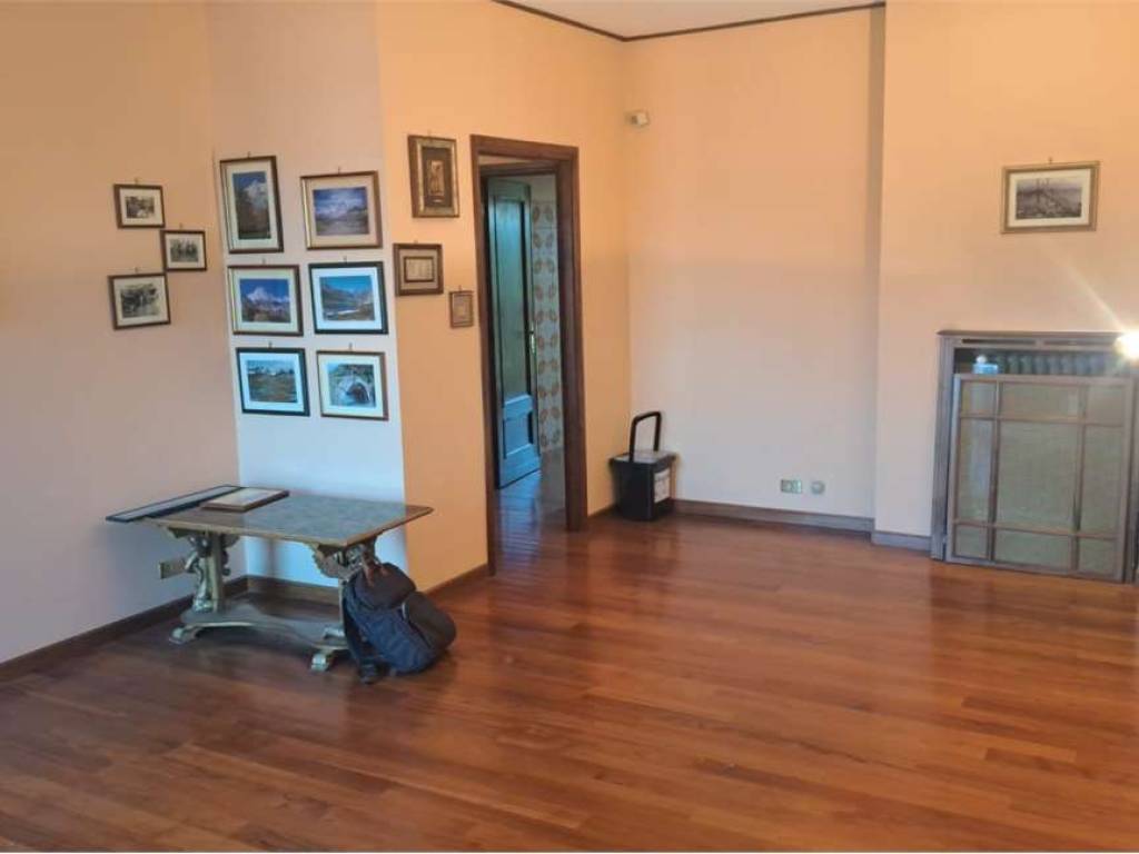 Appartamento a Ciriè in Via Mazzini, 12 - Foto 3