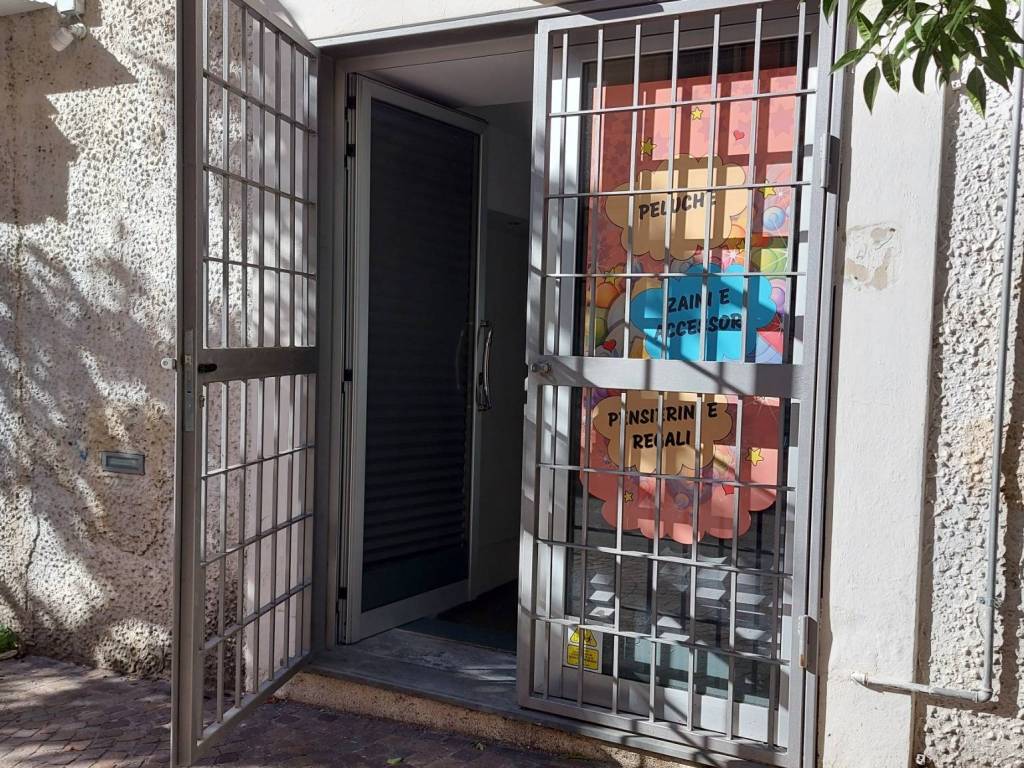 Immobile a Salerno in Via Fieravecchia, 31 - Foto 3