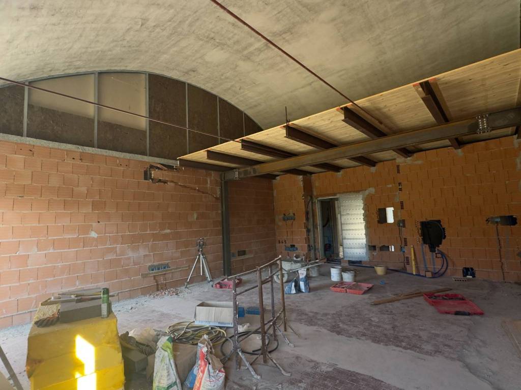 Loft / open space a Pieve a nievole in Via Giovanni Amendola - Foto 5