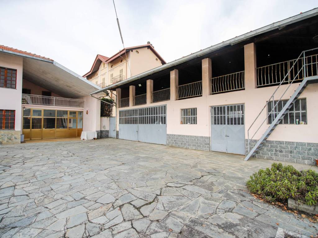 Casa indipendente a Rocca canavese in Via Levone, 5 - Foto 3