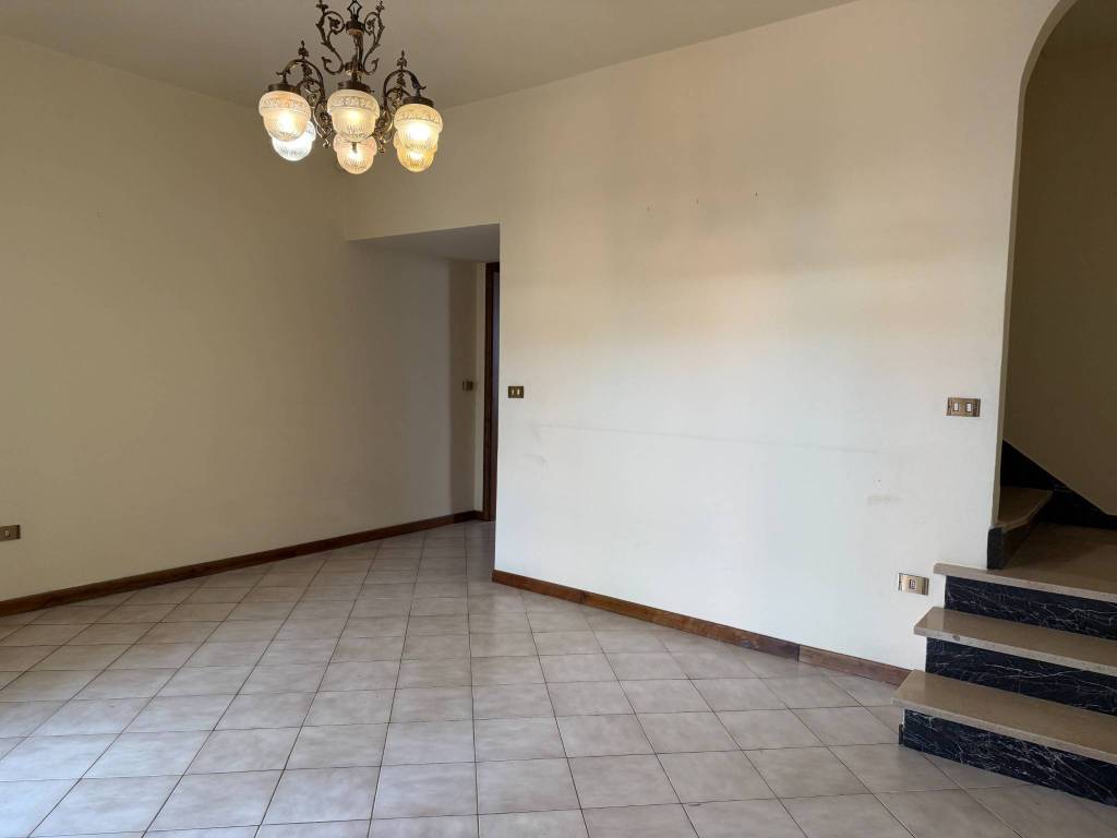 Casa indipendente a Prato in Via Sebastiano del Buono - Foto 3
