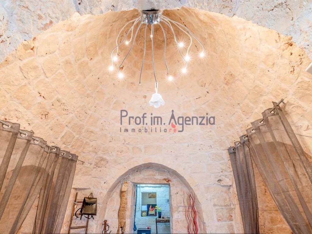 Rustico / casale a Ceglie messapica in Largo Ognissanti, 17 - Foto 5