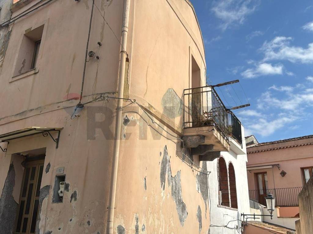 Casa indipendente a Calatabiano in Via Ruggero Primo il Normanno, 20 - Foto 3
