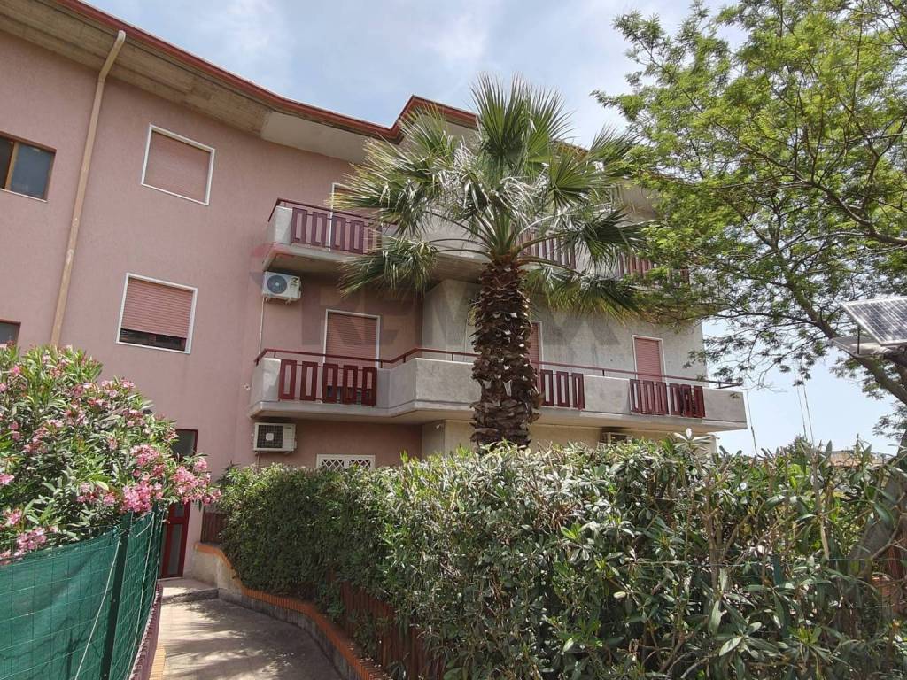 Appartamento a Catania in Via Allegria, 8 - Foto 2