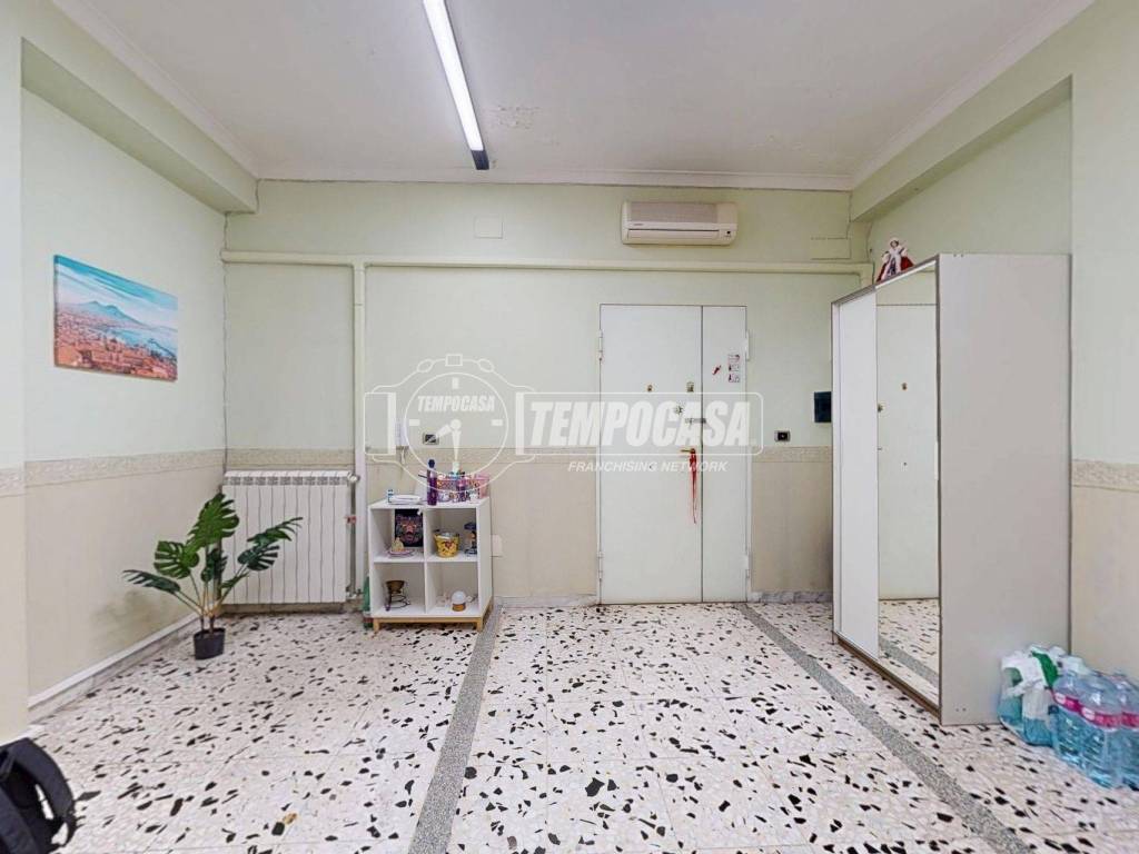 Appartamento a Aversa in Piazza Piazzetta Lucarelli 19 - Foto 2