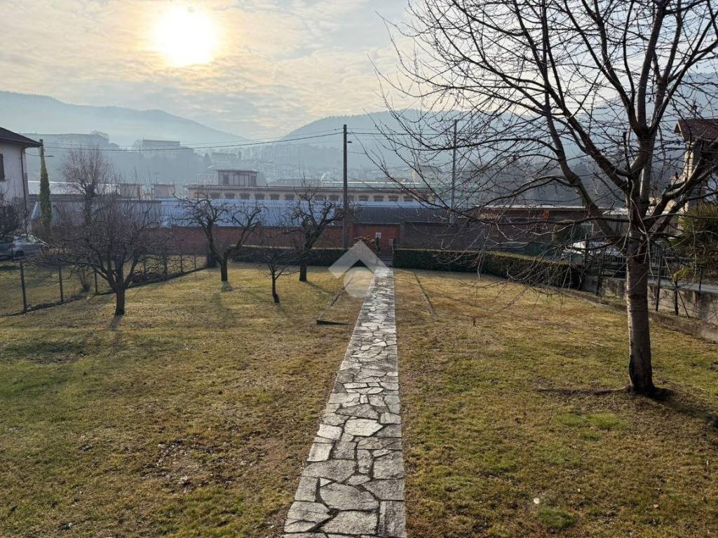 Casa indipendente a Lanzo torinese in Via Michelangelo Peroglio, 4 - Foto 5