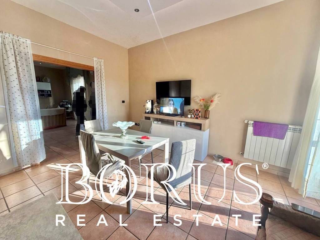 Appartamento a Castel volturno in Viale Bucaneve, 65 - Foto 4