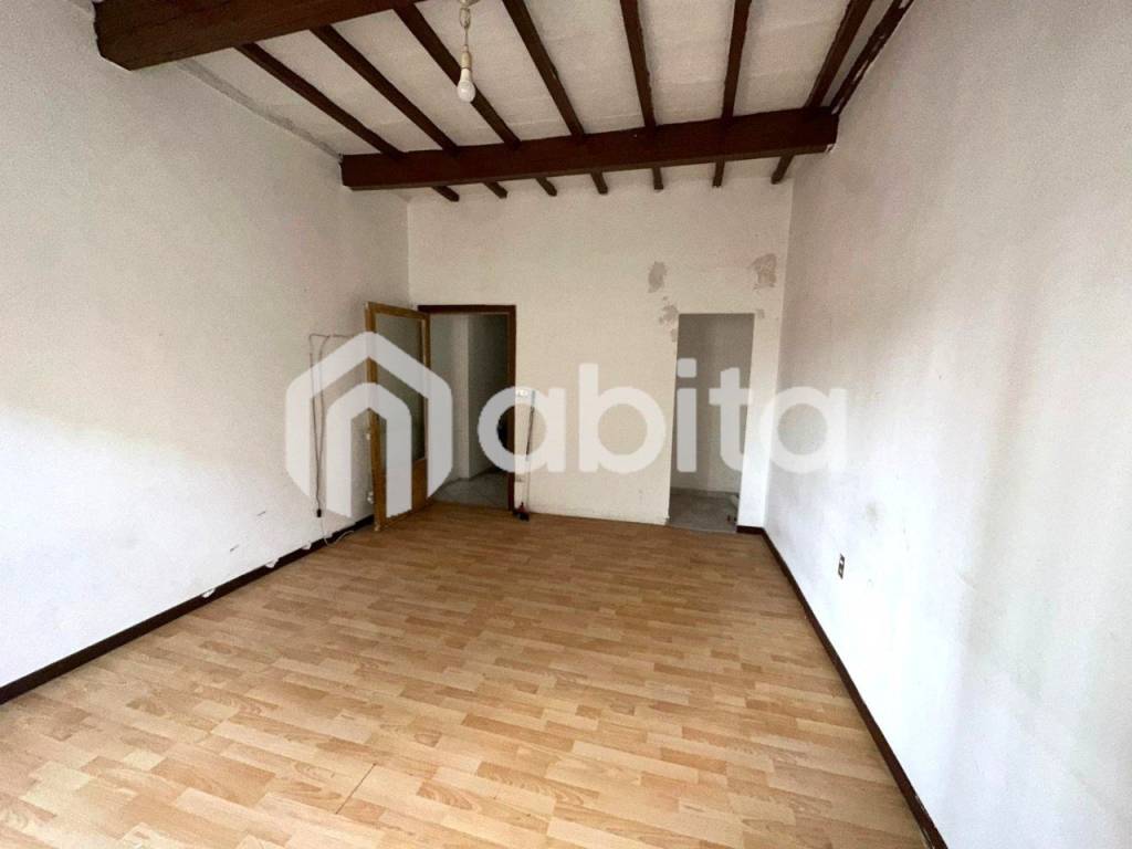 Appartamento a Montevarchi in Via Trento - Foto 4