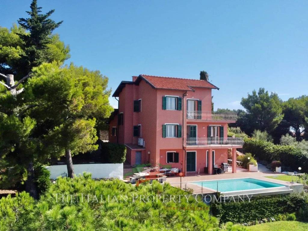 Villa a Camporosso in Via Montefontane, 27, 18033 San Giacomo IM - Foto 2